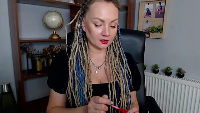 Snapshot of KayaMagic chatting on March 2025 05:13:01 PM KayaMagic online show from March 2025 05:13:01 PM