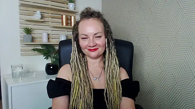 Snapshot of KayaMagic chatting on September 2025 04:34:02 PM KayaMagic online show from September 2025 04:34:02 PM