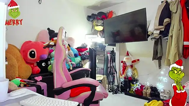 Lawrncesofiets online show from December 2025 03:40:02 PM