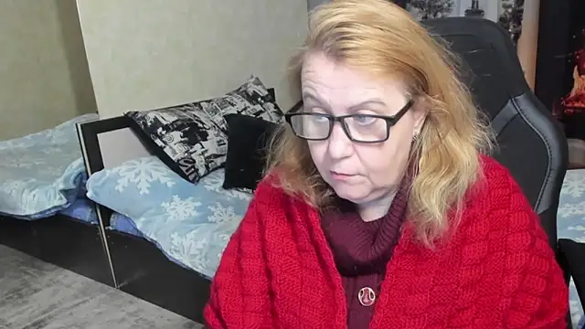 Frau Marta online show from January 2026 07:11:01 PM