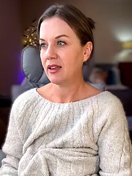 MaiseKnox online show from March 2026 06:44:02 PM