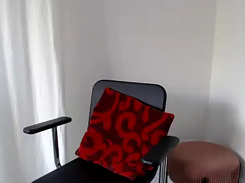 Snapshot of LadyJoanX chatting on September 2025 04:06:02 PM LadyJoanX online show from September 2025 04:06:02 PM