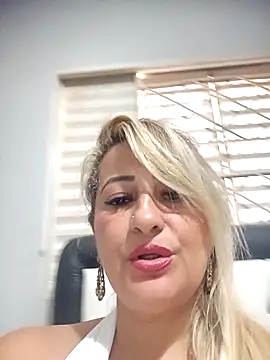 vivifernades online show from February 2026 01:38:02 PM