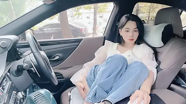 Snapshot of orla2021 chatting on December 2024 04:24:01 AM orla2021 online show from December 2024 04:24:01 AM