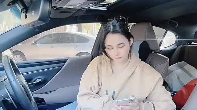 Snapshot of orla2021 chatting on January 2025 12:27:01 AM orla2021 online show from January 2025 12:27:01 AM