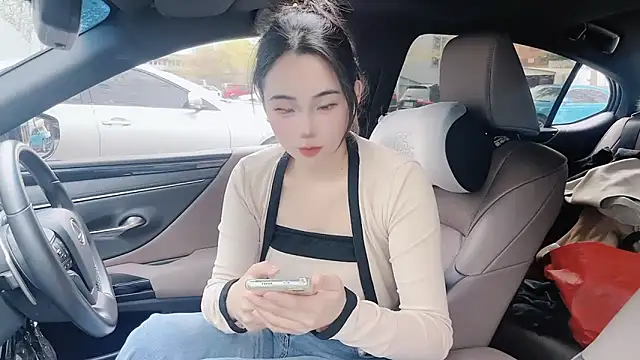 Snapshot of orla2021 chatting on March 2025 01:21:02 AM orla2021 online show from March 2025 01:21:02 AM