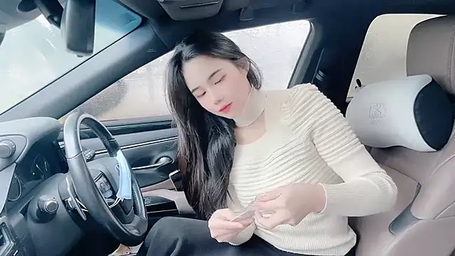 Snapshot of orla2021 chatting on October 2025 12:55:01 AM orla2021 online show from October 2025 12:55:01 AM