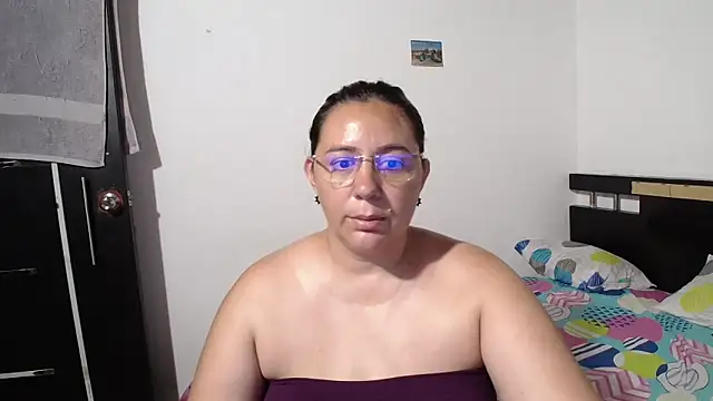 sexxy ticki online show from September 2025 11:15:01 PM