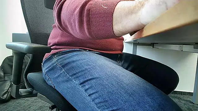 Snapshot of 69bezfleku chatting on February 2025 07:10:01 AM 69bezfleku online show from February 2025 07:10:01 AM