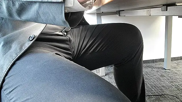 Snapshot of 69bezfleku chatting on November 2025 07:51:02 AM 69bezfleku online show from November 2025 07:51:02 AM