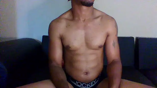 Snapshot of SoulLov333 chatting on January 2025 06:20:01 AM SoulLov333 online show from January 2025 06:20:01 AM