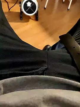 papiculo86 online show from December 2024 12:28:02 AM