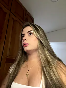 Miss valeriaa online show from November 2025 04:43:02 PM