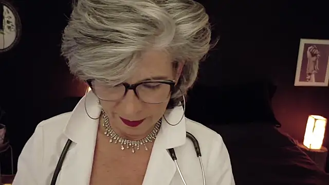 milfettefab online show from April 2026 12:05:02 AM