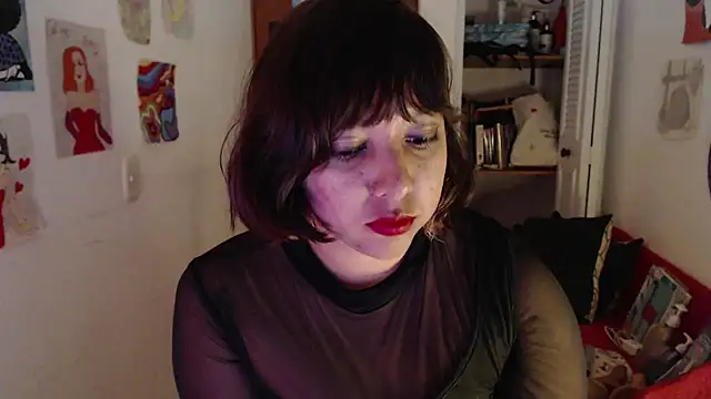 soynanabela28 online show from November 2025 12:00:01 AM