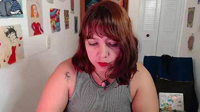 Snapshot of soynanabela28 chatting on April 2026 02:04:02 AM soynanabela28 online show from April 2026 02:04:02 AM
