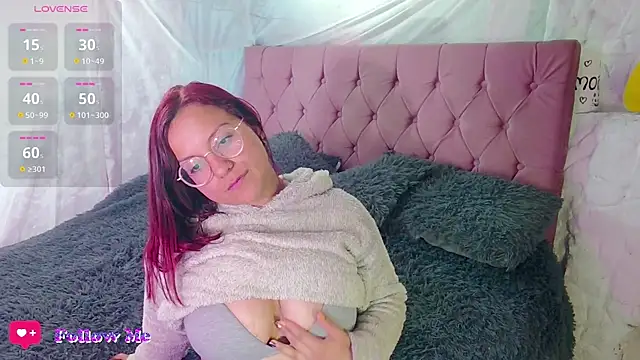 emma luna1986 online show from December 2024 11:20:01 PM