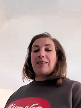 Snapshot of Canadian_BBW chatting on October 2025 06:29:02 PM Canadian BBW online show from October 2025 06:29:02 PM