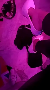 Misspadrona88 online show from October 2025 10:32:02 PM