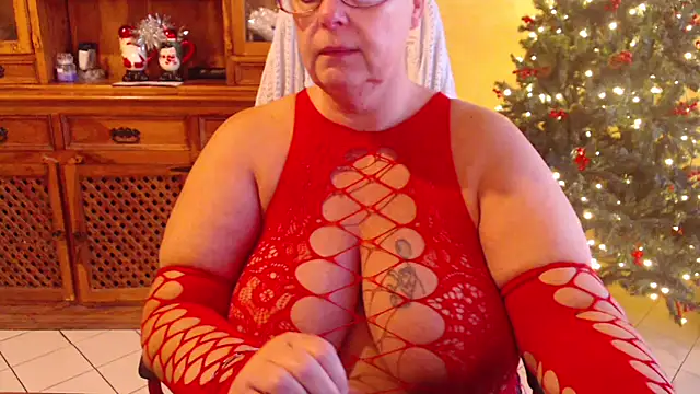 MISS LINDAH online show from November 2025 06:17:02 AM