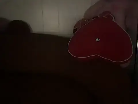 Blueskiiis3 online show from October 2025 08:14:01 AM