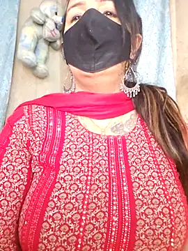 cute-tanvi online show from March 2026 01:42:01 AM