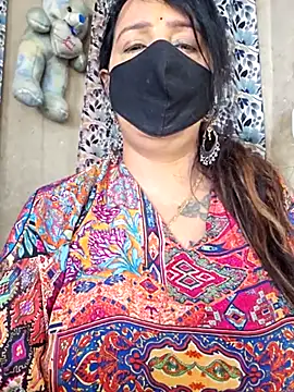 cute-tanvi online show from March 2026 01:40:02 AM