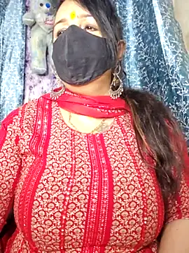 Snapshot of cute-tanvi chatting on April 2026 11:35:01 PM cute-tanvi online show from April 2026 11:35:01 PM