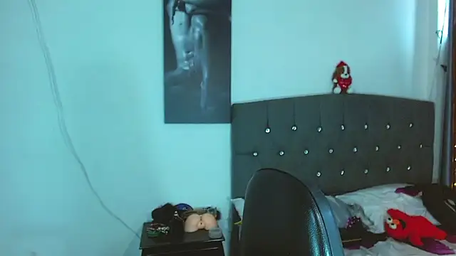 Kenisha Sweet online show from February 2026 07:12:01 PM