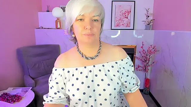 Snapshot of CarmenSoft chatting on June 2026 08:50:02 PM CarmenSoft online show from June 2026 08:50:02 PM