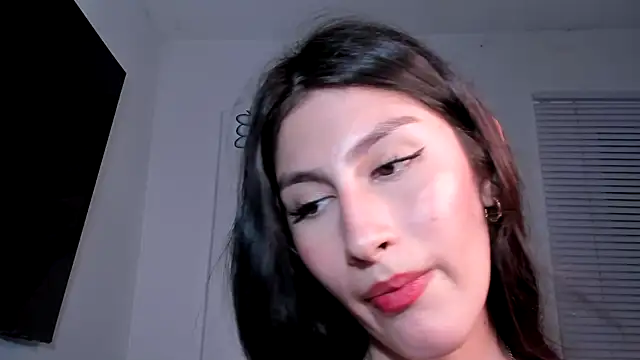 valeria gonzales  online show from March 2025 01:47:02 AM