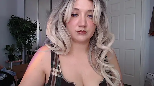 GoddessEmmy online show from June 2026 08:26:01 PM