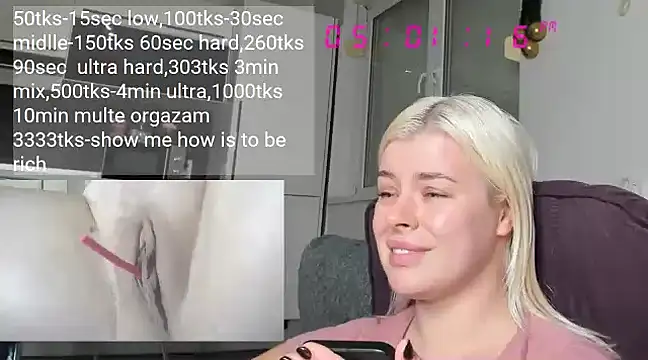 queenofthenighttt online show from December 2024 04:41:01 PM