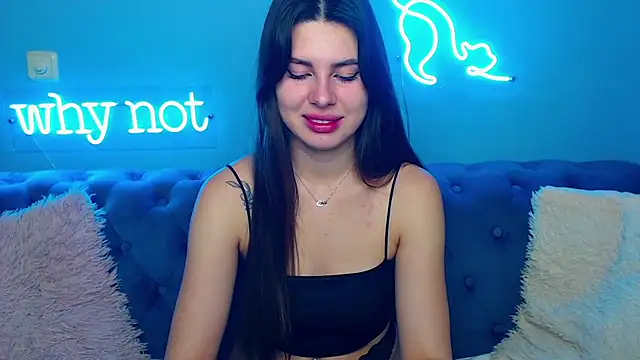 Snapshot of ViollinaLove chatting on November 2025 05:51:02 AM ViollinaLove online show from November 2025 05:51:02 AM