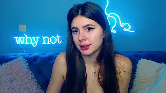 Snapshot of ViollinaLove chatting on November 2025 07:34:02 AM ViollinaLove online show from November 2025 07:34:02 AM