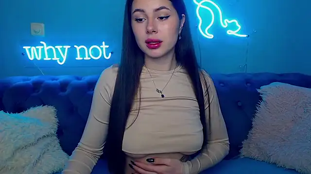 ViollinaLove online show from March 2026 05:41:01 AM