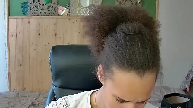 AaliyahHarris online show from May 2026 01:39:01 PM