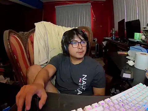 Nathanroberts111 online show from April 2026 11:29:02 PM