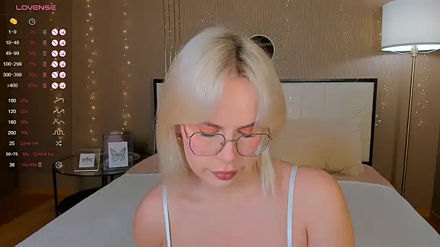 bellatip online show from October 2025 12:41:01 AM