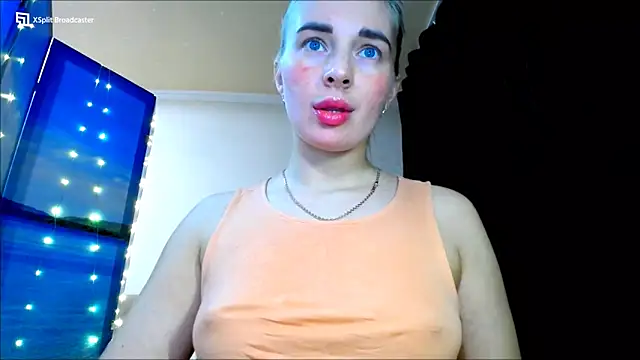 Snapshot of miaa_sunn chatting on December 2024 09:43:02 PM miaa sunn online show from December 2024 09:43:02 PM