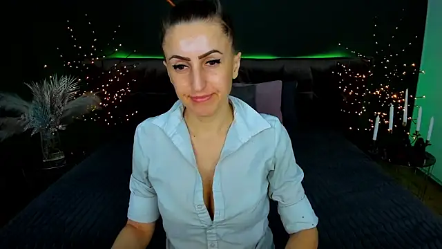 Rebecca Diamond online show from February 2026 06:45:02 AM