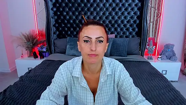 Snapshot of Rebecca_Diamond chatting on July 2026 11:57:01 AM Rebecca Diamond online show from July 2026 11:57:01 AM
