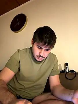 Snapshot of MvM58955050 chatting on December 2025 06:57:02 PM MvM58955050 online show from December 2025 06:57:02 PM