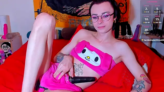 Snapshot of KatashiSenpai chatting on October 2025 04:34:02 AM KatashiSenpai online show from October 2025 04:34:02 AM