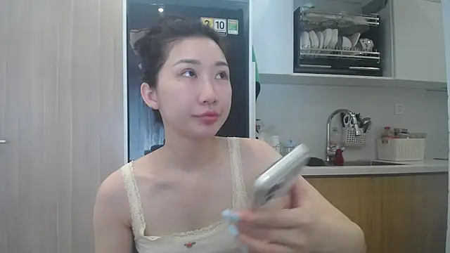 Snapshot of Asiagirll chatting on May 2026 02:09:02 AM Asiagirll online show from May 2026 02:09:02 AM