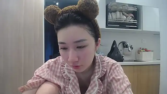 Snapshot of Asiagirll chatting on May 2026 10:38:02 PM Asiagirll online show from May 2026 10:38:02 PM