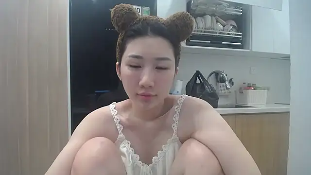 Snapshot of Asiagirll chatting on May 2026 12:01:01 PM Asiagirll online show from May 2026 12:01:01 PM