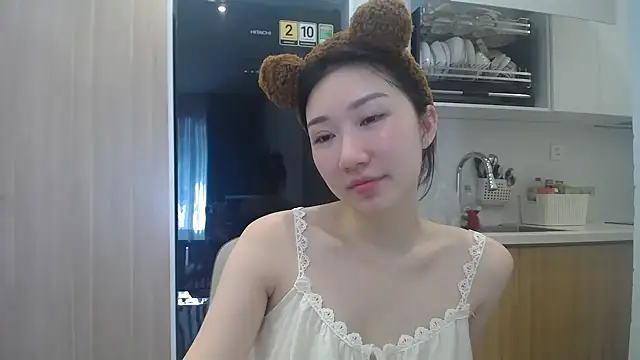 Snapshot of Asiagirll chatting on May 2026 01:57:16 AM Asiagirll online show from May 2026 01:57:16 AM