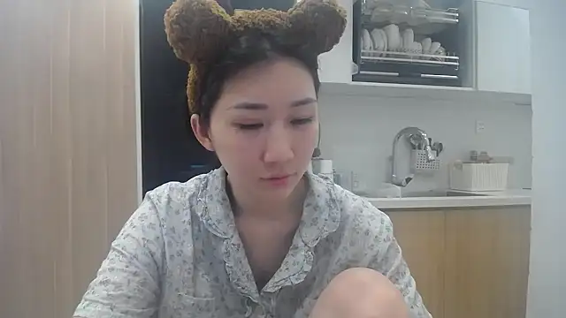 Snapshot of Asiagirll chatting on May 2026 01:41:02 PM Asiagirll online show from May 2026 01:41:02 PM