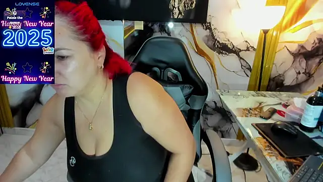 Eva MilfF online show from December 2025 12:35:02 PM